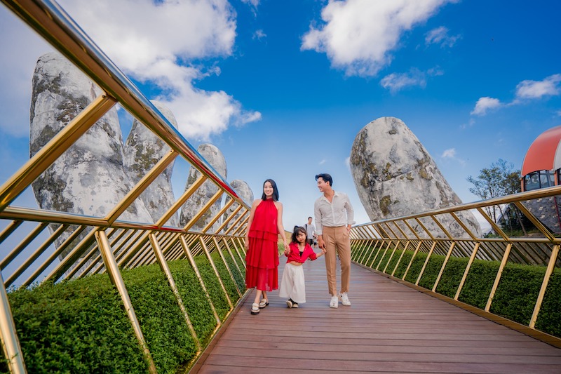 So sánh 10 dịch vụ ghép ảnh gia đình tại Đà Nẵng không thể bỏ lỡ