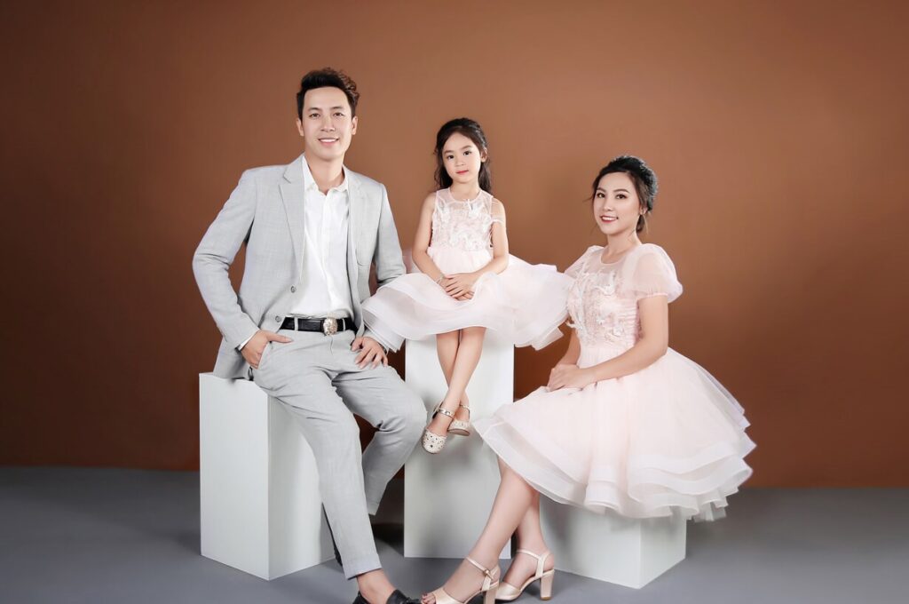 Top Studio Chụp Kỷ Niệm Gia Đình Uy Tín Tại Hà Nội (6)
