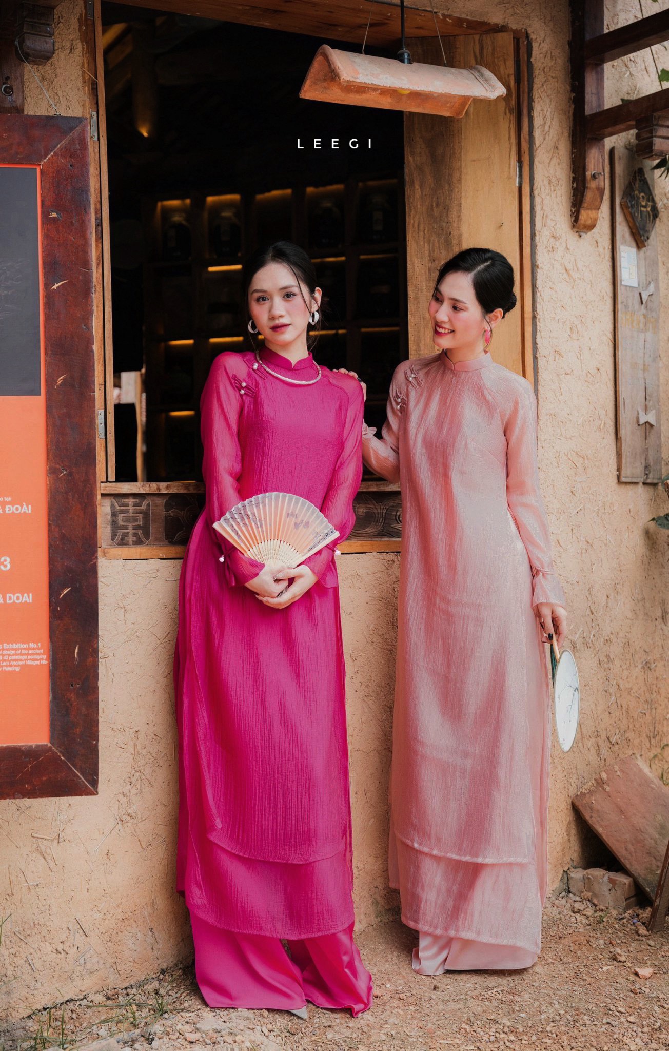 Chụp ảnh áo dài chị em duyên dáng (4) Chụp ảnh áo dài chị em duyên dáng (4)