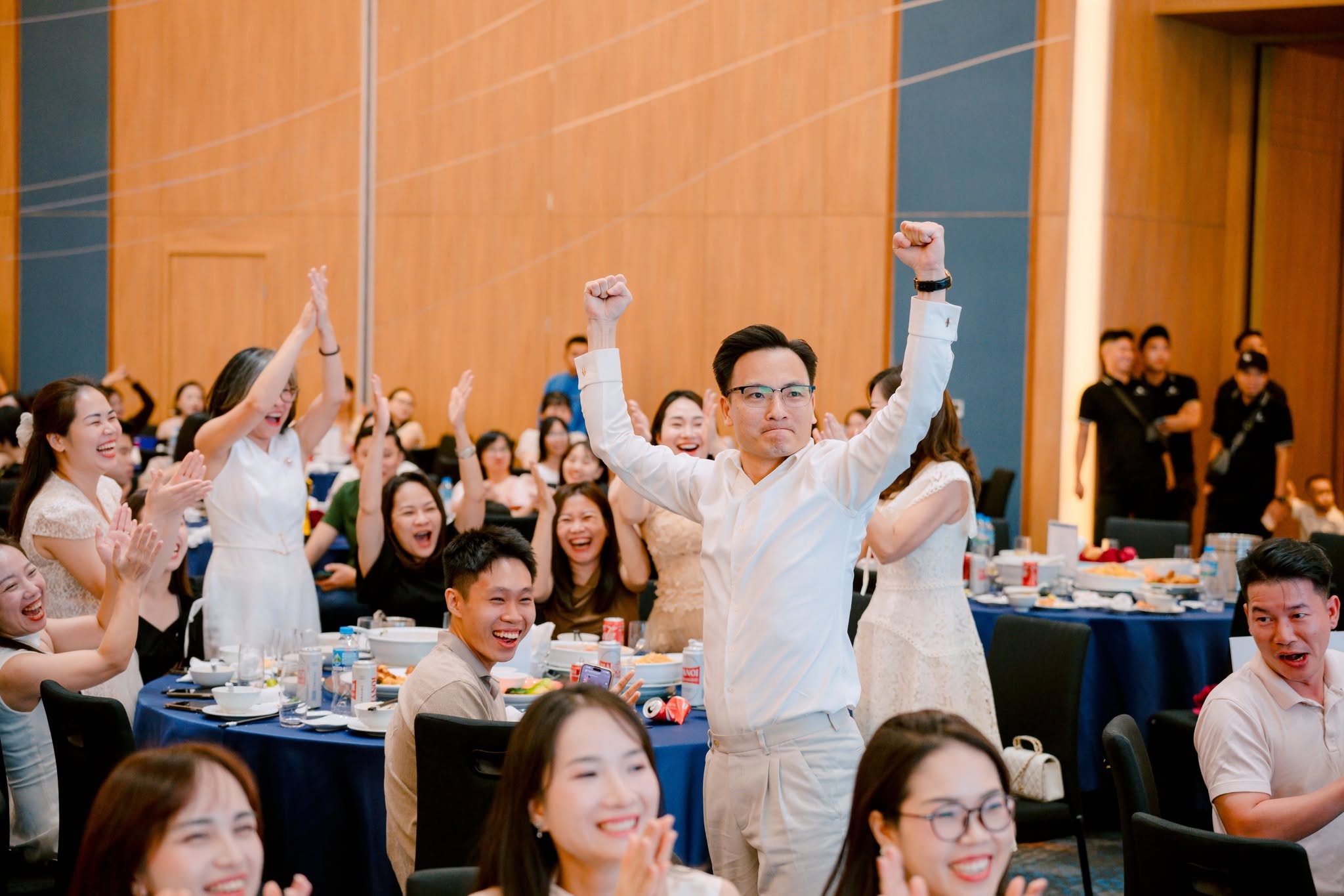 Chụp Hình Sự Kiện Chuyên Nghiệp Tại Đà Nẵng: Kinh Nghiệm Chọn Dịch Vụ Phù Hợp? Chụp Hình Sự Kiện Chuyên Nghiệp Tại Đà Nẵng: Kinh Nghiệm Chọn Dịch Vụ Phù Hợp?