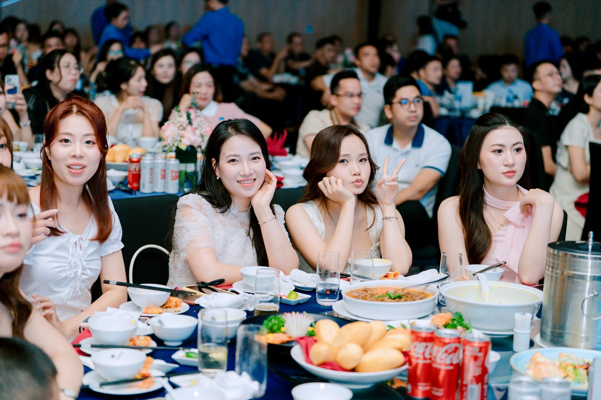 Chụp Hình Sự Kiện Chuyên Nghiệp Tại Đà Nẵng: Kinh Nghiệm Chọn Dịch Vụ Phù Hợp? Chụp Hình Sự Kiện Chuyên Nghiệp Tại Đà Nẵng: Kinh Nghiệm Chọn Dịch Vụ Phù Hợp?