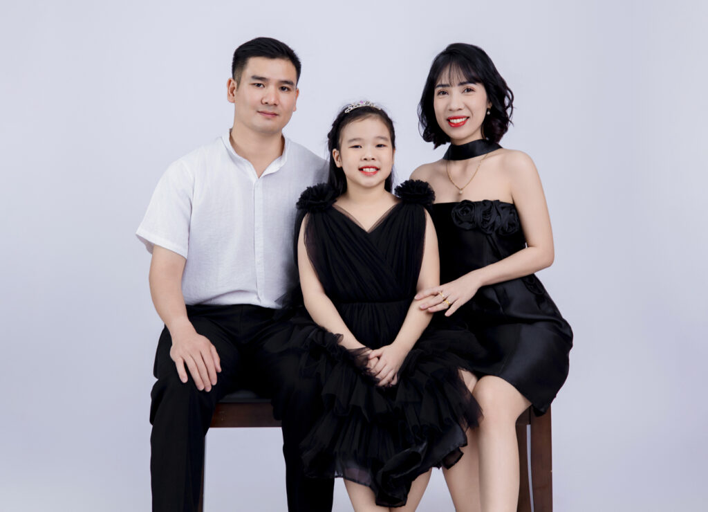 Studio Chụp Concept Gia Đình Luxury TP.HCM (10) Studio Chụp Concept Gia Đình Luxury TP.HCM (10)